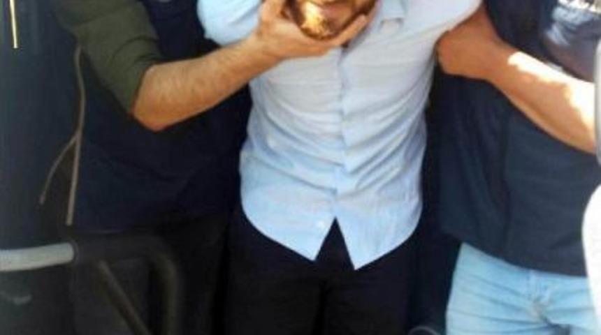 Chp Konvoyunu Hedef Aldığı Iddia Edilen 15 Deaş'lı Adliyede