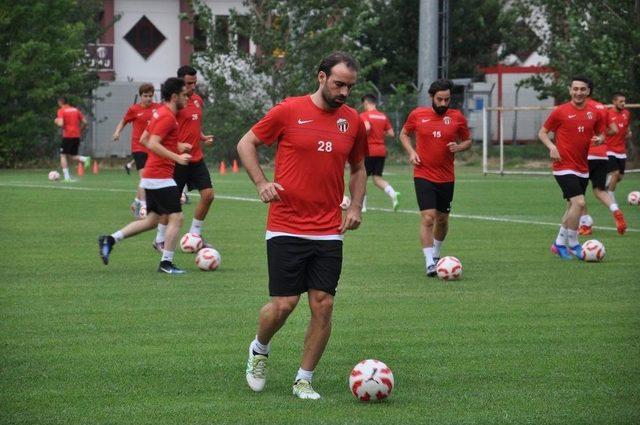 İnegölspor Topbaşı Yaptı