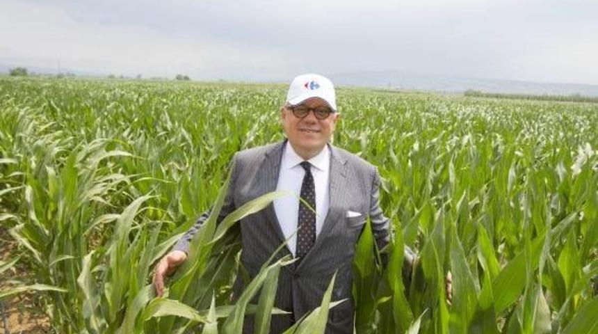 Carrefoursa, Yerli Tohumla K&uuml;&ccedil;&uuml;k &Uuml;reticiye Destek Vererek &Uuml;r&uuml;n Fiyatlarını Indirmeyi Hedefliyor