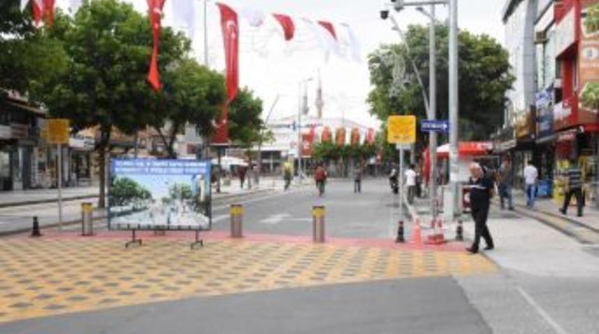 İstanbul Caddesinde Saat Uygulaması G&uuml;ncellendi