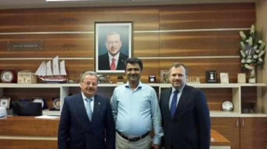 Ak Parti Han&ouml;n&uuml; İl&ccedil;e Başkanlığına Tahsin Yıldırım Getirildi