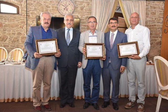 Vali G&uuml;ven&ccedil;er, Hayırseverlerle Kahvaltıda Buluştu 2