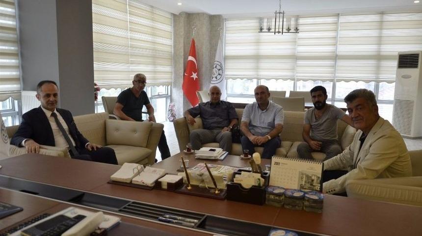 Kapusuz&rsquo;dan Başkan Yiğit&rsquo;e Ziyaret