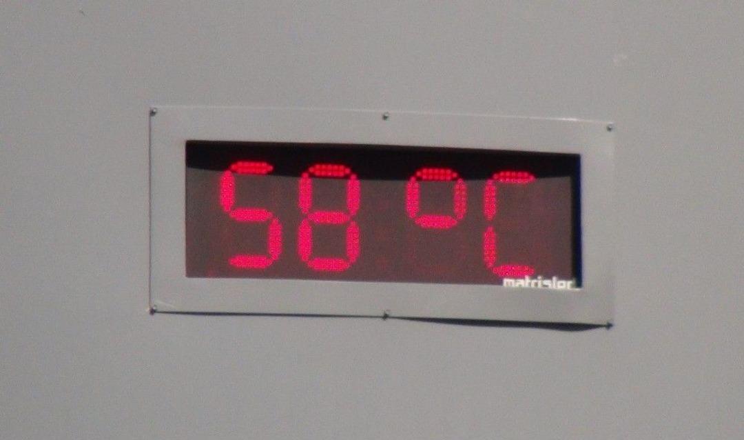 İstanbul&rsquo;u Sel Vurdu, Şanlıurfa Sıcaklarla Boğuşuyor