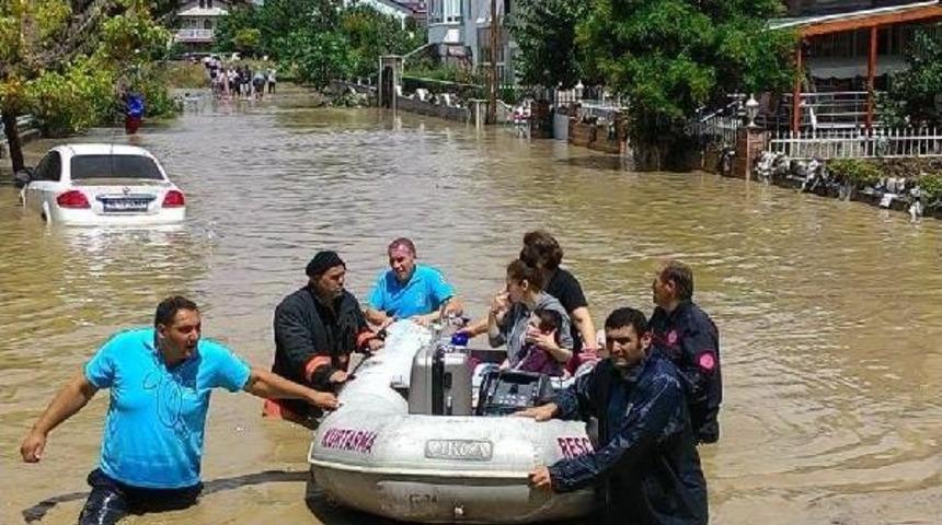 Afet Elektriksiz Bıraktı, Cihaza Bağlı Mert Botla Kurtarıldı