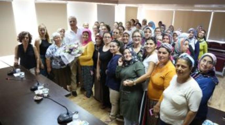 Kadınlardan Mezitli Belediyesi&rsquo;ne Destek