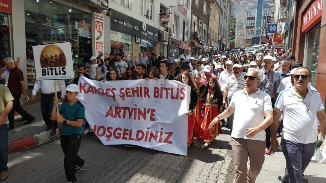 Bitlislilerden Artvin&rsquo;e &lsquo;kardeşlik&rsquo; Gezisi