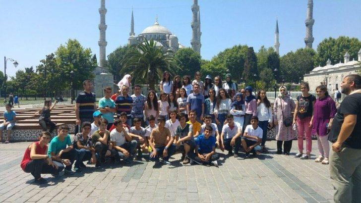 Kulp’ta Başarılı Öğrenciler Geziyle Ödüllendirildi G2