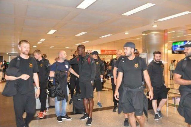 Galatasaray'ın Rakibi Östersunds İstanbul'a Geldi
