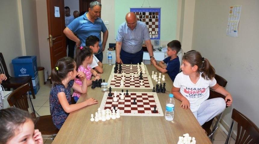 S&uuml;leymanpaşa&rsquo;nın Yeni Satran&ccedil; Ustaları Geliyor