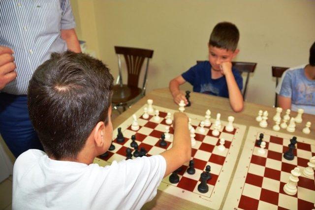 S&uuml;leymanpaşa&rsquo;nın Yeni Satran&ccedil; Ustaları Geliyor 1