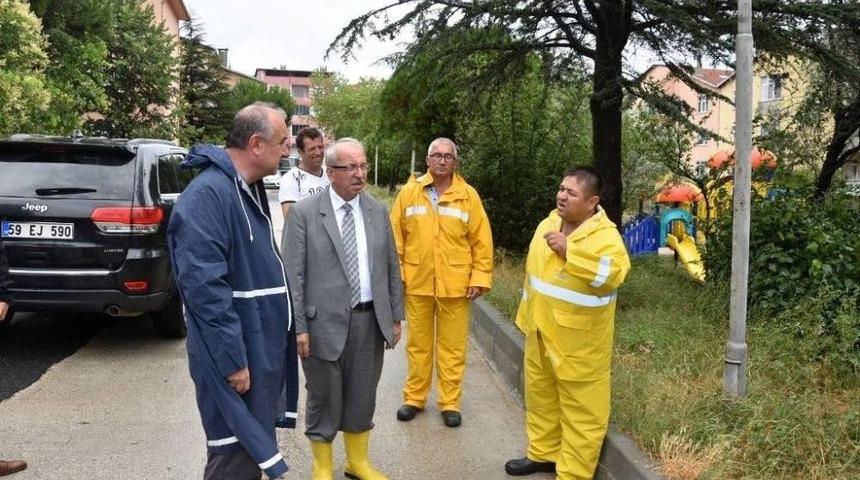 Başkan Albayrak Yağmurdan Olumsuz Etkilenen İl&ccedil;eleri Gezdi