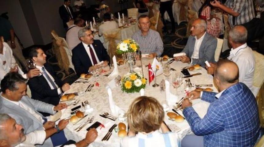 Side&rsquo;De Roma D&ouml;nemine Ait Kadın Ve Erkek Heykeli Bulundu