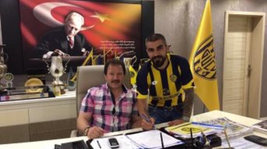 Sercan Kaya Ankarag&uuml;c&uuml;&rsquo;nde