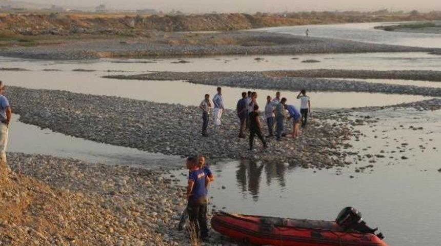 Batman &Ccedil;ayı'nda Iki Gen&ccedil; Kayboldu