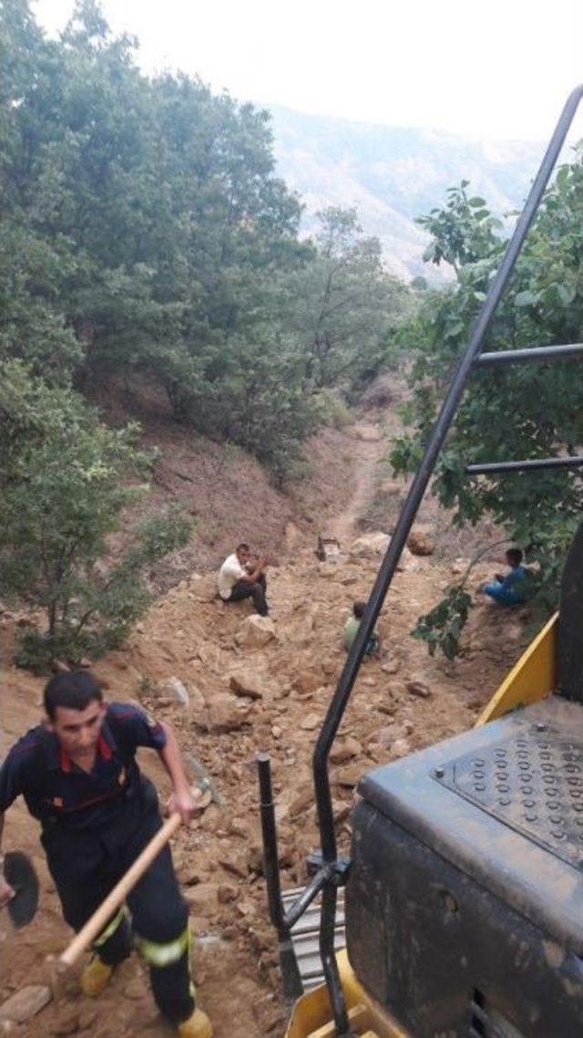 Nazilli&rsquo;de G&ouml;&ccedil;&uuml;k Faciası: 1 &Ouml;l&uuml; 2