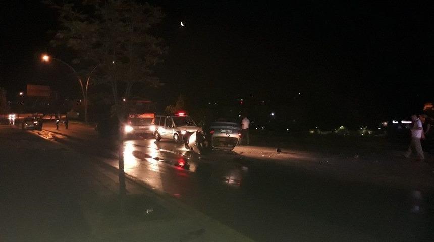 Başkent&rsquo;te Trafik Kaza: 2 Polis Yaralı