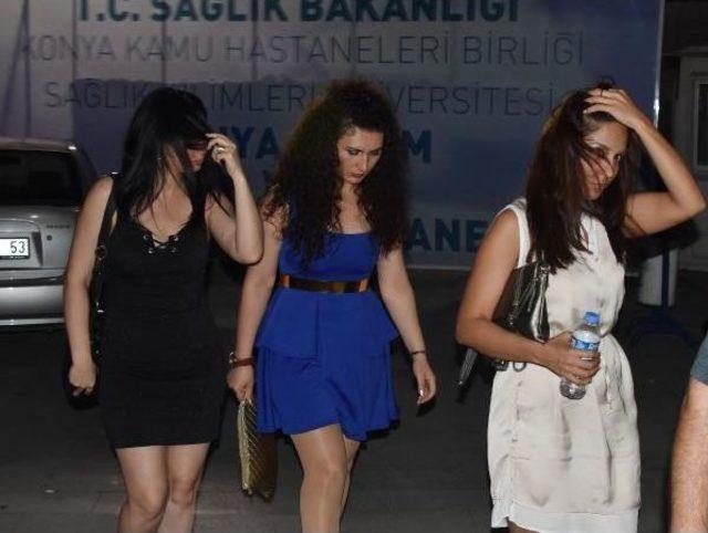 Pavyonda Gözaltına Alınan Konsomatrislerin Iddiası: Turistiz, Gezmeye Geldik