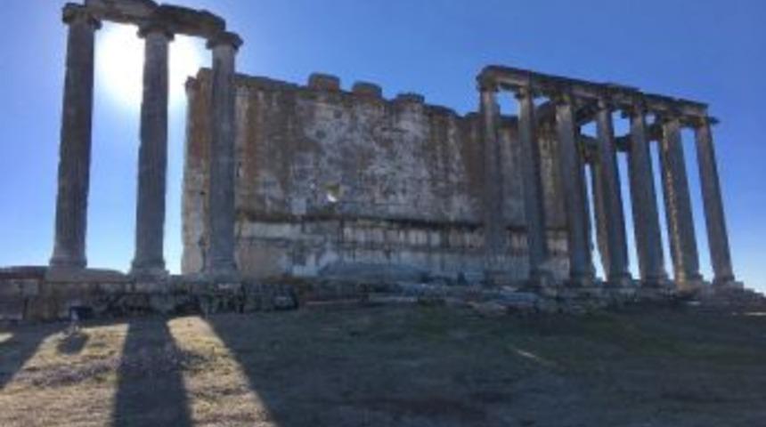 Aizanoi Antik Kenti&rsquo;nde Senfonik Konser