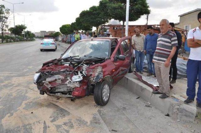 Sorgun’Da 2 Otomobil Çarpıştı: 1'i Ağır 8 Yaralı