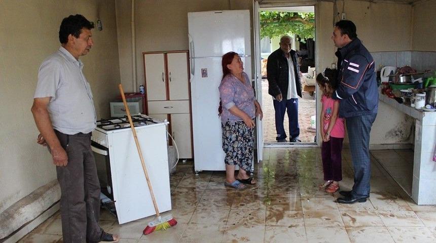 &Ccedil;anakkale Afad İl M&uuml;d&uuml;r&uuml; Yılmaz, "yaralar Sarılacak"