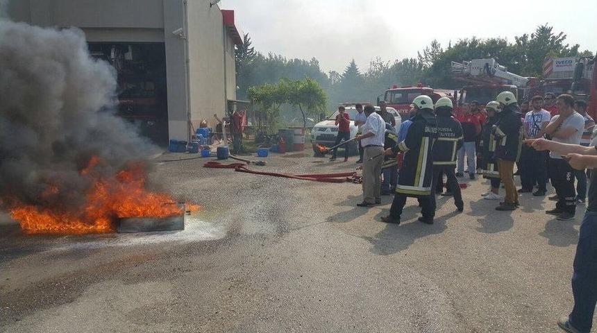 Bursa&rsquo;da Yangınlara G&ouml;n&uuml;ll&uuml; İtfaiyeciler M&uuml;dahale Edecek