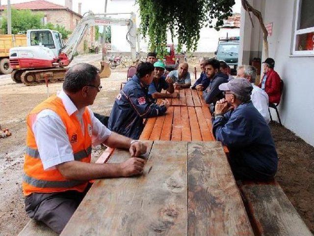 Afad İl Müdürü'nden Hasar Incelemesi