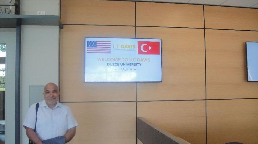 Prof. Uludağ, Kaliforniya Üniversitesi’ni Ziyaret Etti