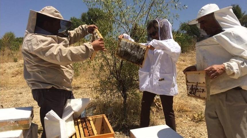 Kadıoğlu Bal Üreticiler İle Bir Araya Geldi