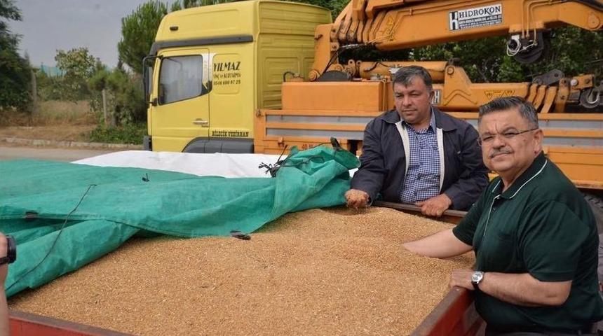 Başkan Yağcı, &Ccedil;ift&ccedil;ileri Ziyaret Etti