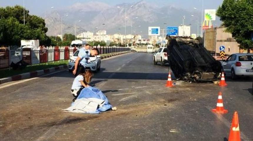 Stajyer Hemşireler Kaza Yaptı: 1 &Ouml;l&uuml;, 2 Yaralı
