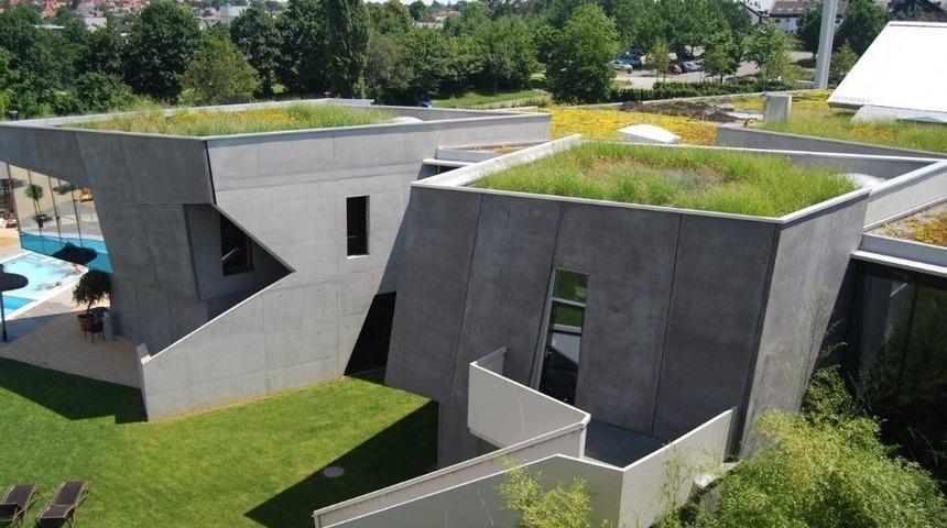 "yeşil &Ccedil;atılar, Şehirlerde Sel Riskini Azaltıyor"