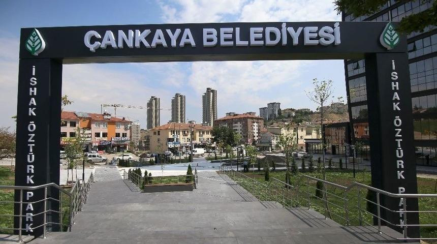 &Ccedil;ankaya&rsquo;da İshak &Ouml;zt&uuml;rk Parkı&rsquo;nın Yapım &Ccedil;alışmaları S&uuml;r&uuml;yor
