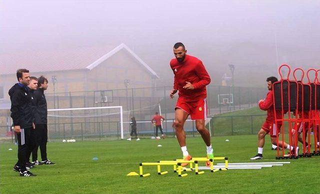 Evkur Yeni Malatyaspor’un Topuk Yaylası Kampı Sürüyor