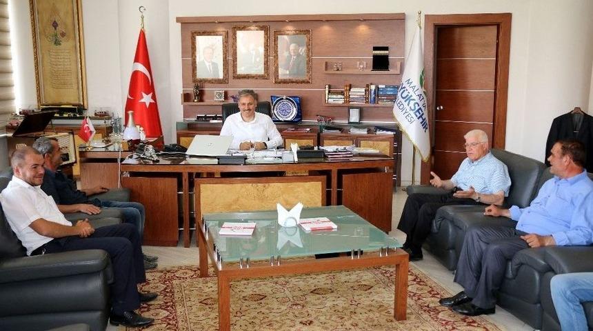 Başkan &Ccedil;akır Hekimhanlı Muhtarları Dinledi