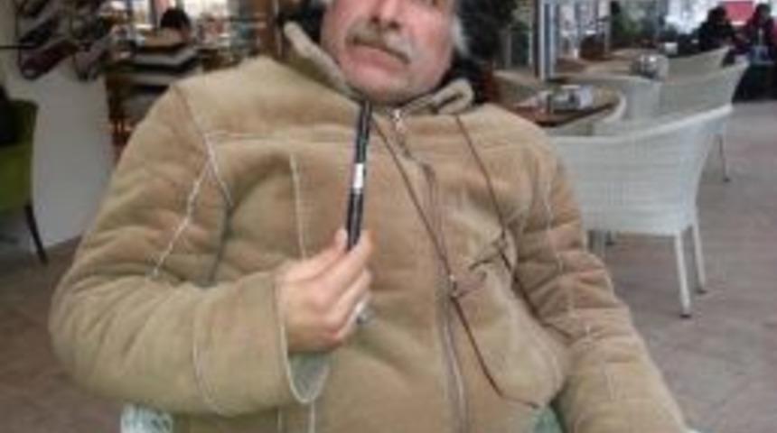 Balgam Atan Karikat&uuml;rist &Ouml;z&uuml;r Diledi