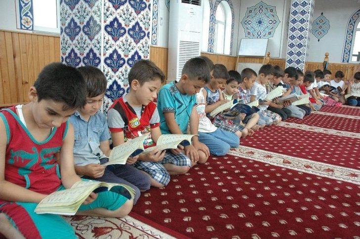 (özel Haber) Kur’an Kursunda Yüzme Keyfi G1