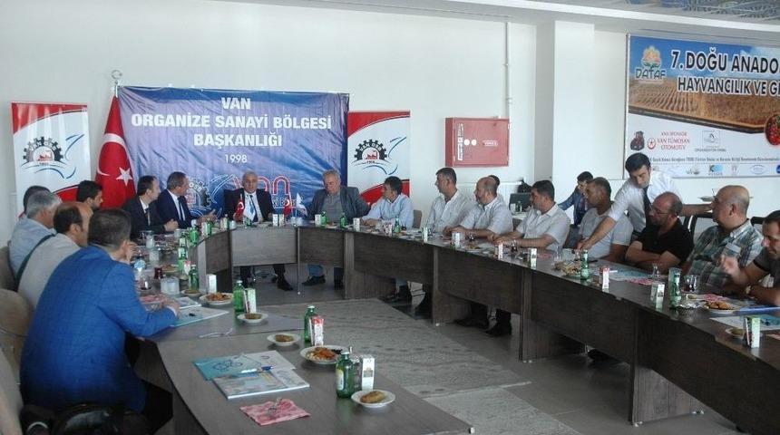 Vali Zorluoğlu, Osb Yönetimi İle Bir Araya Geldi