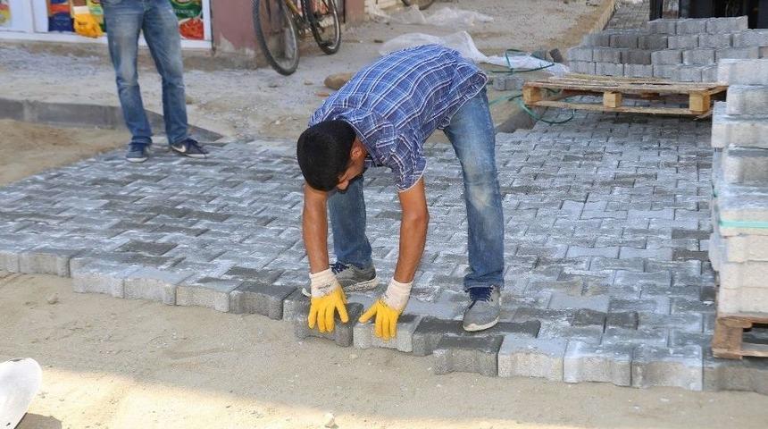 Turgutlu’da Cadde Ve Sokaklarda Parke Taşı Seferberliği