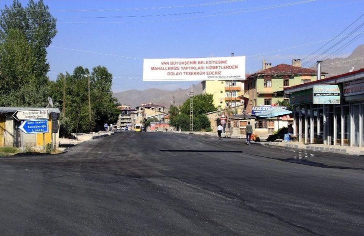 Van Büyükşehir Belediyesine Pankartlı Teşekkür G5