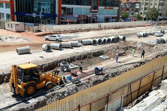 Aksaray’da Alt Geçit Projesinde Çalışmalar Sürüyor