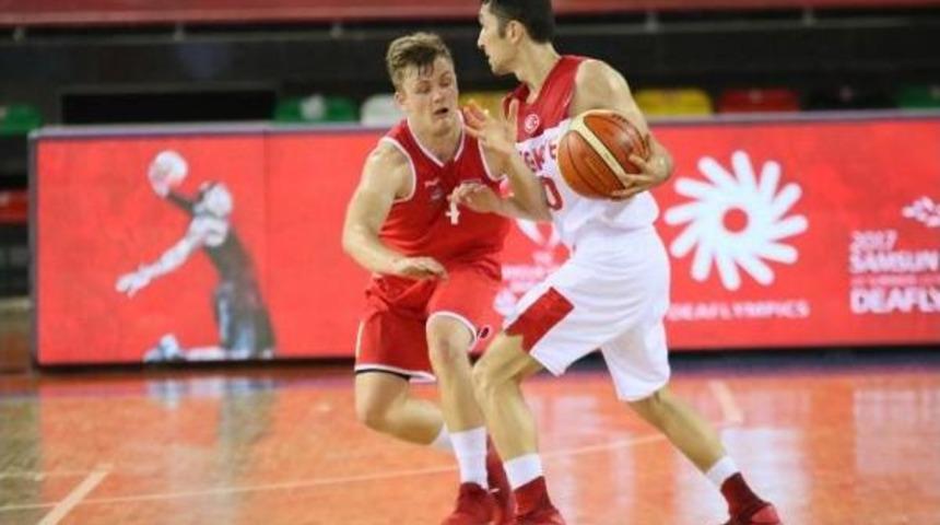 T&uuml;rkiye-Polonya: 75-83 (İşitme Engelliler Olimpiyatı)