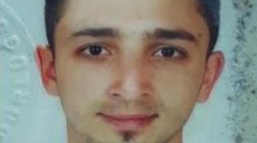 Denizde Kaybolan Gencin Cesedi Bulundu