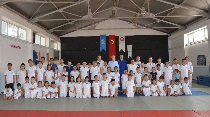 Başkan Kafaoğlu Judocuları Ziyaret Etti