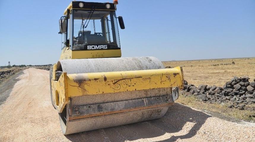 &Ccedil;ınar İl&ccedil;esinde Kırsal Mahalle Yolları Asfaltlandı