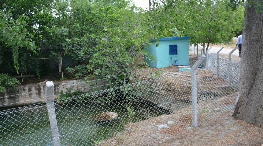 Soma&rsquo;nın Mahallelerine Sağlıklı Su Depolama Sistemi