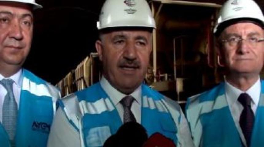 Bakan Arslan: Kervan Y&uuml;r&uuml;rken G&ouml;rev Değişikliği Olabilir