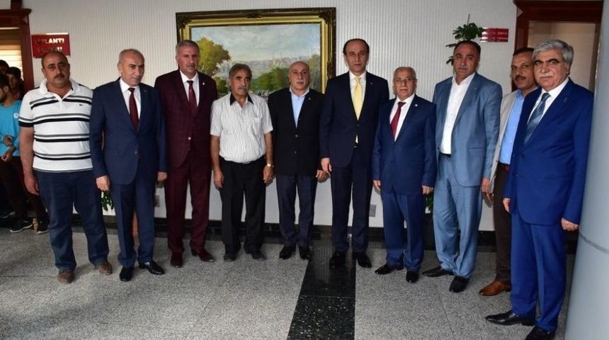 Vali Erin Oda Ve Dernek Başkanları İle Bir Araya Geldi