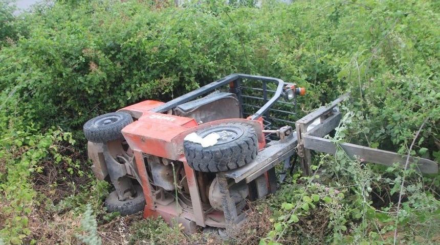 Bilecik&rsquo;te Forklift Devrildi: 1 Yaralı