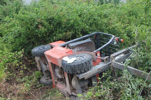 Bilecik’te Forklift Devrildi: 1 Yaralı 1